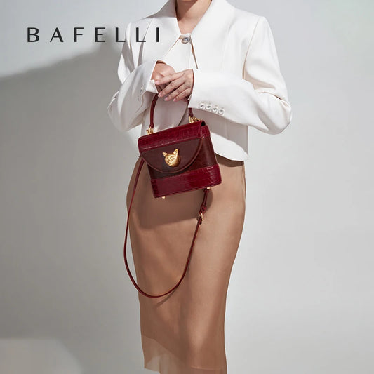 Women’s Crossbody Leather Purse